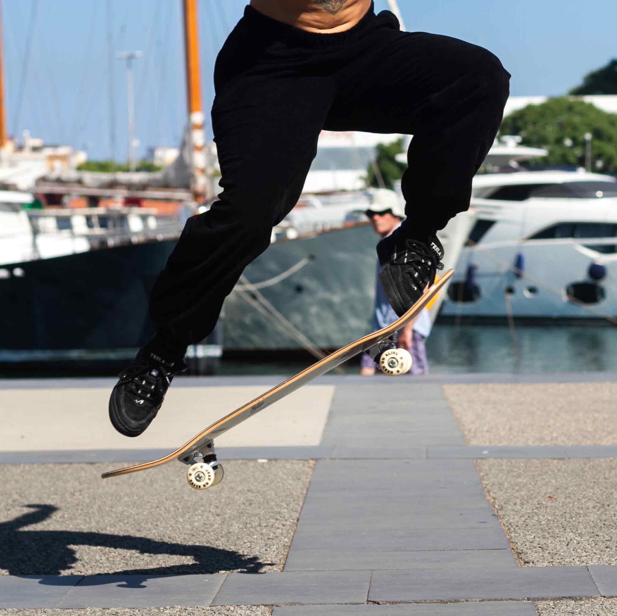 NKX Wanted Skateboard