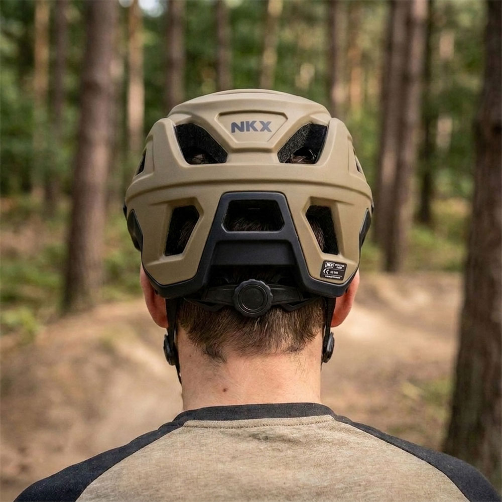 NKX Peak Cykelhjälm