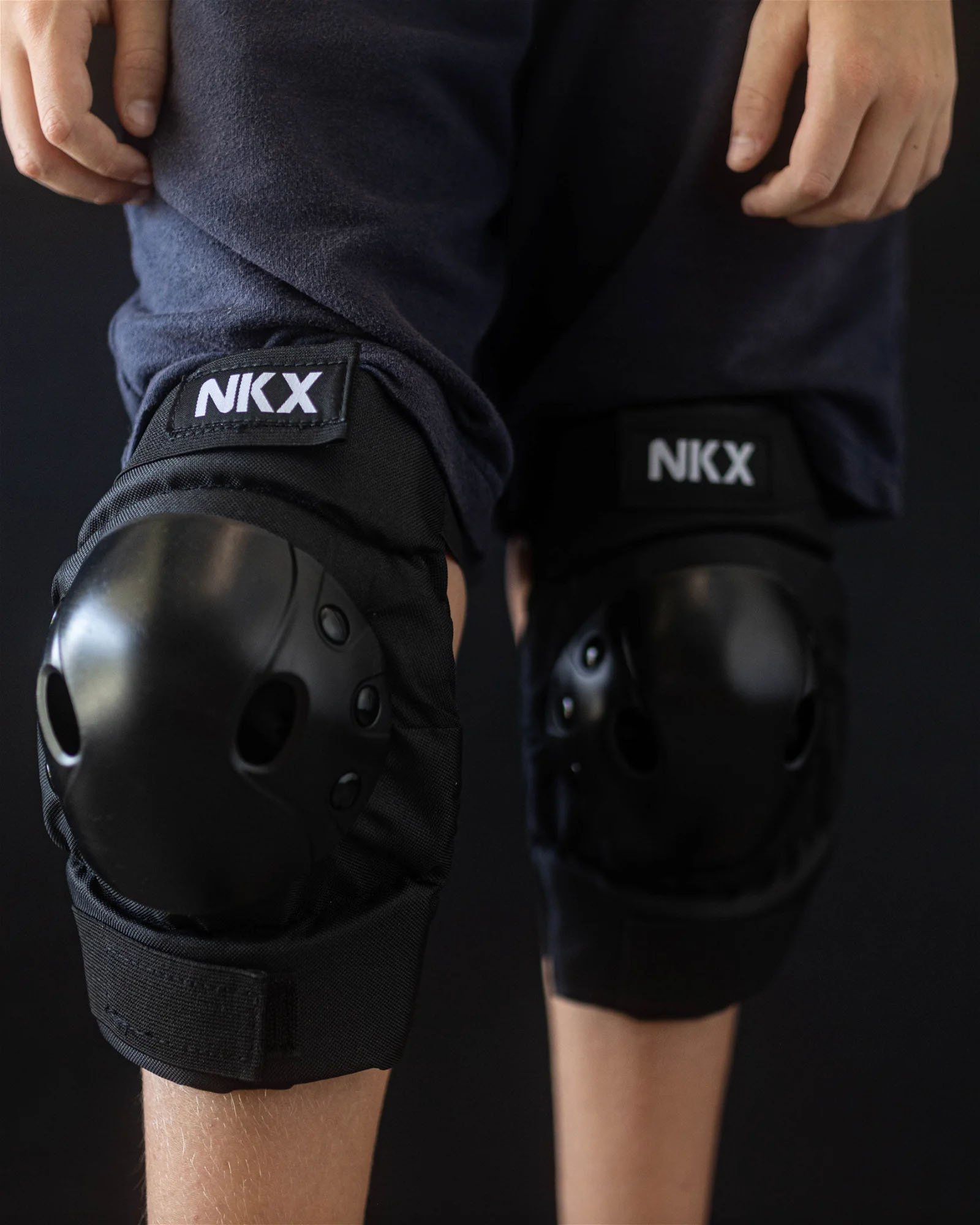 NKX 3-Pack Pro Barn Skyddsset - Knäskydd, Armbågsskydd och Handledsskydd