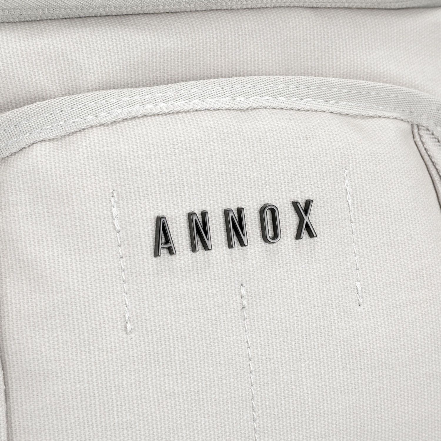 Annox Vault 28L - Vattenavvisande Ryggsäck för Skidåkning, Sport och Resor