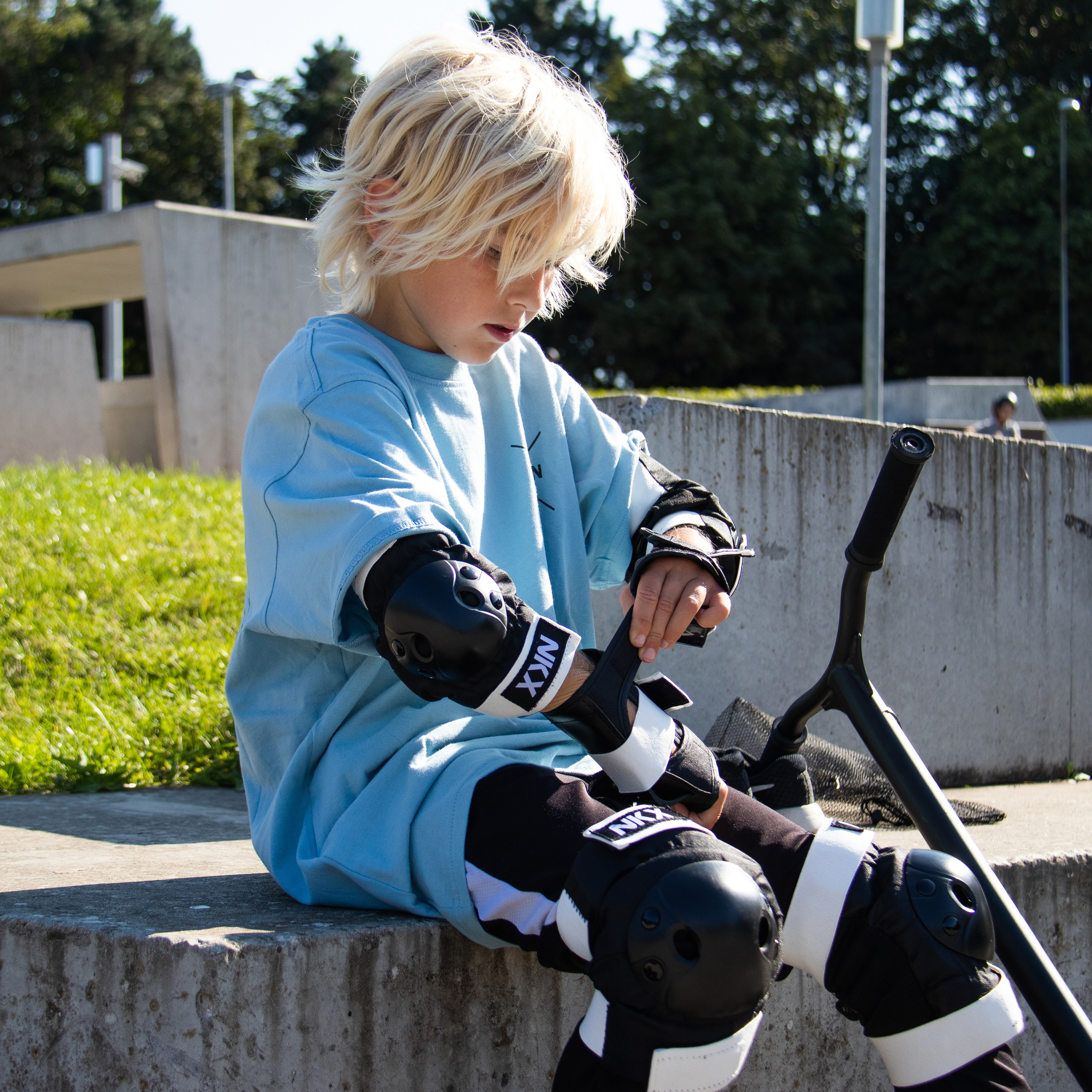 NKX Pro Kids Armbågsskydd