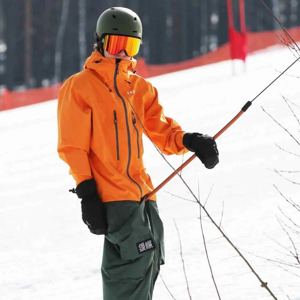 NKX Nomad Snöhjälm
